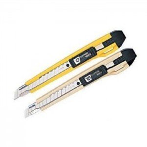 Deli 2031 Utility Knife, 9mm, Blade SK5-80x9x0.4mm
