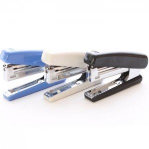 DELI Stapler No 0221 12 Sheets Capacity